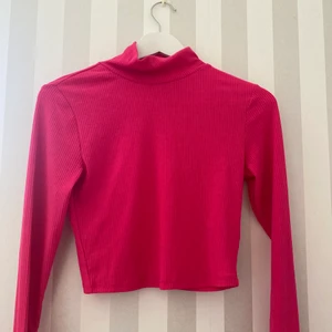 Rosa långärmad  - Långärmad tröja från h&m, aldrig använd💕