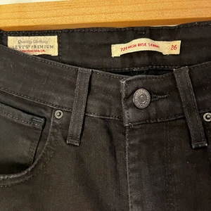 Levis jeans - Säljer då mina skinny Levis jeans för är försmå. Typ inte andvända 