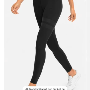 Stronger byxor - svarta Stronger byxor i storlek s men sitter som en xs. bra skick