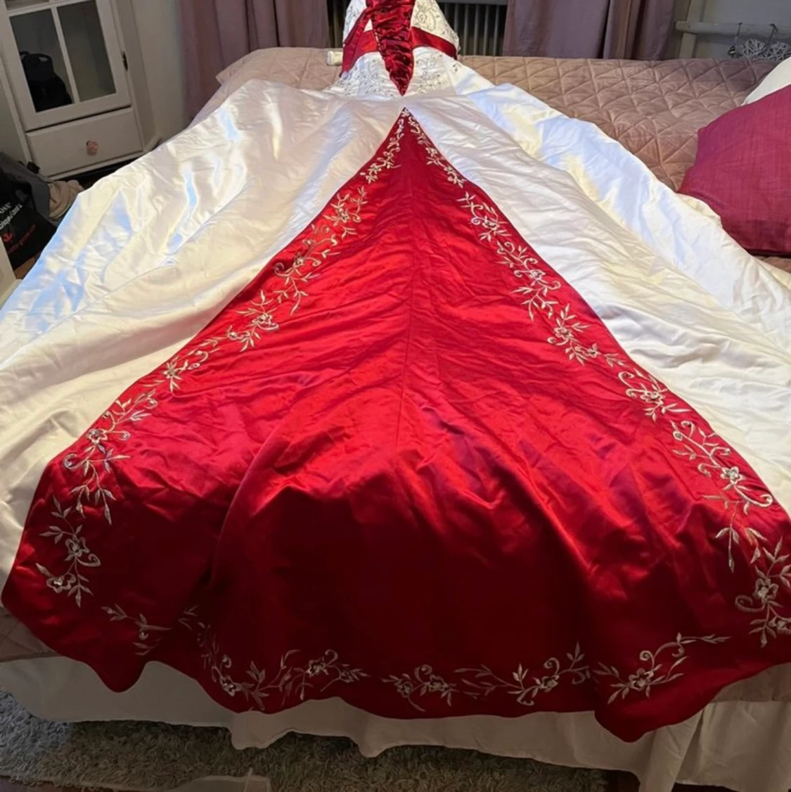 Bröllopsklänning  - 90