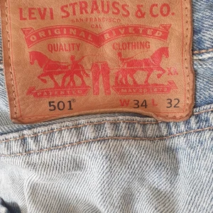 Levis - W34 l32. 501