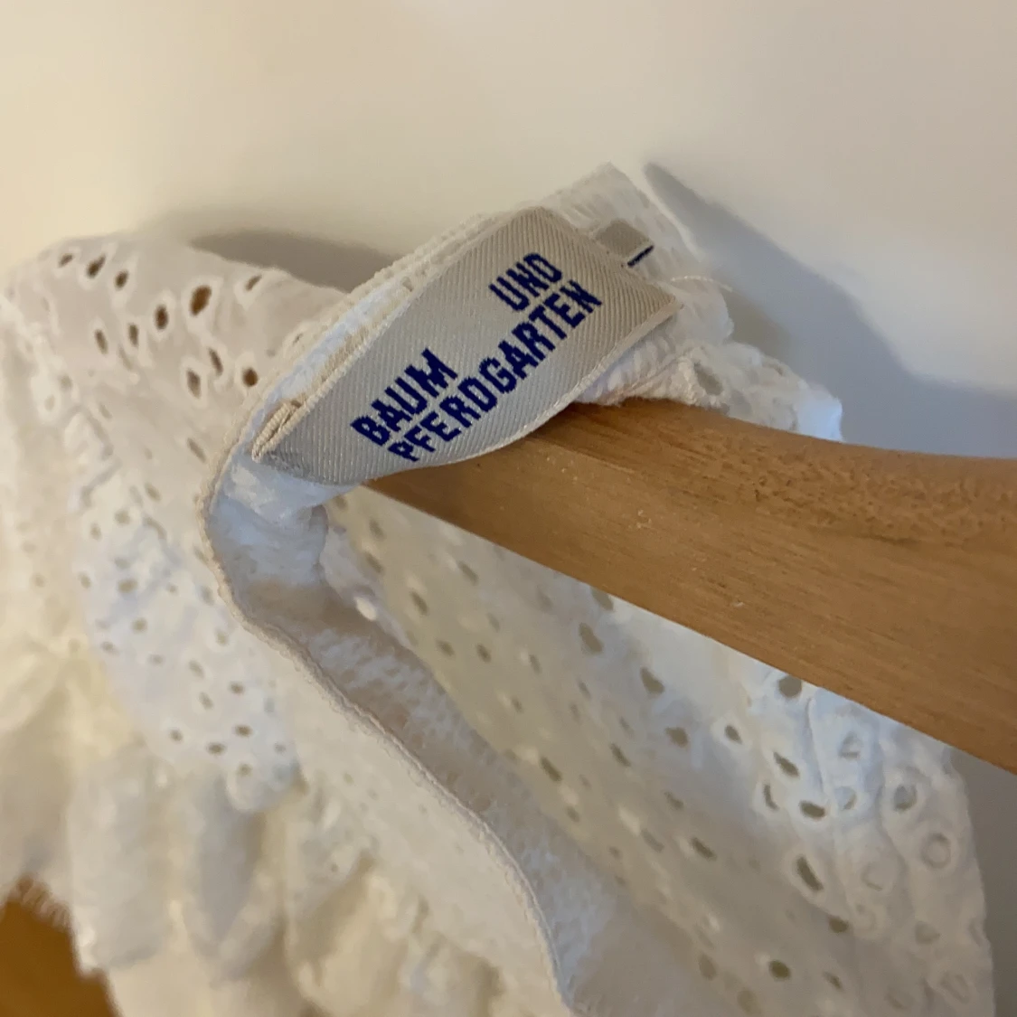 Vit blus från Baum - 90