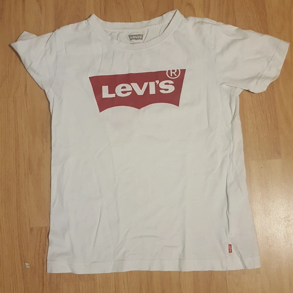 Levi's t-shirt