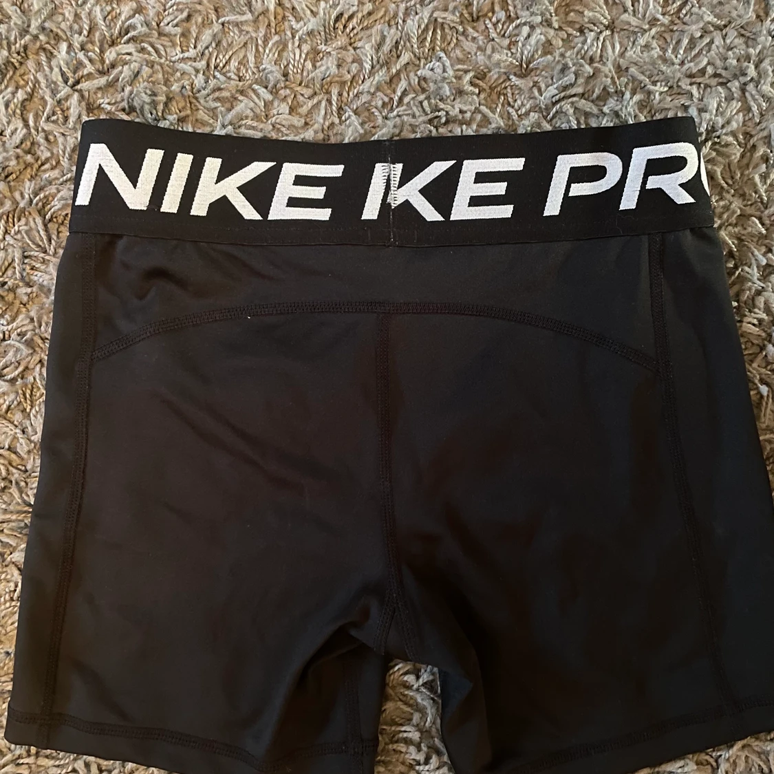 Nike PRO  - 90