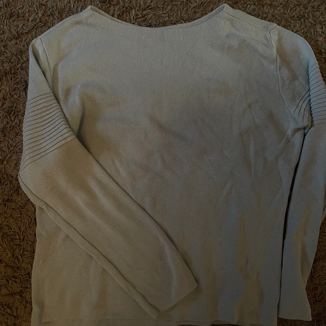 Ljusblå tröja  - 90