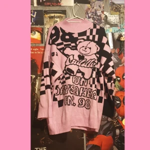 Cute pink bear hoodie - Cute pink bear hoodie, size M but can be worn by multiple sizes.