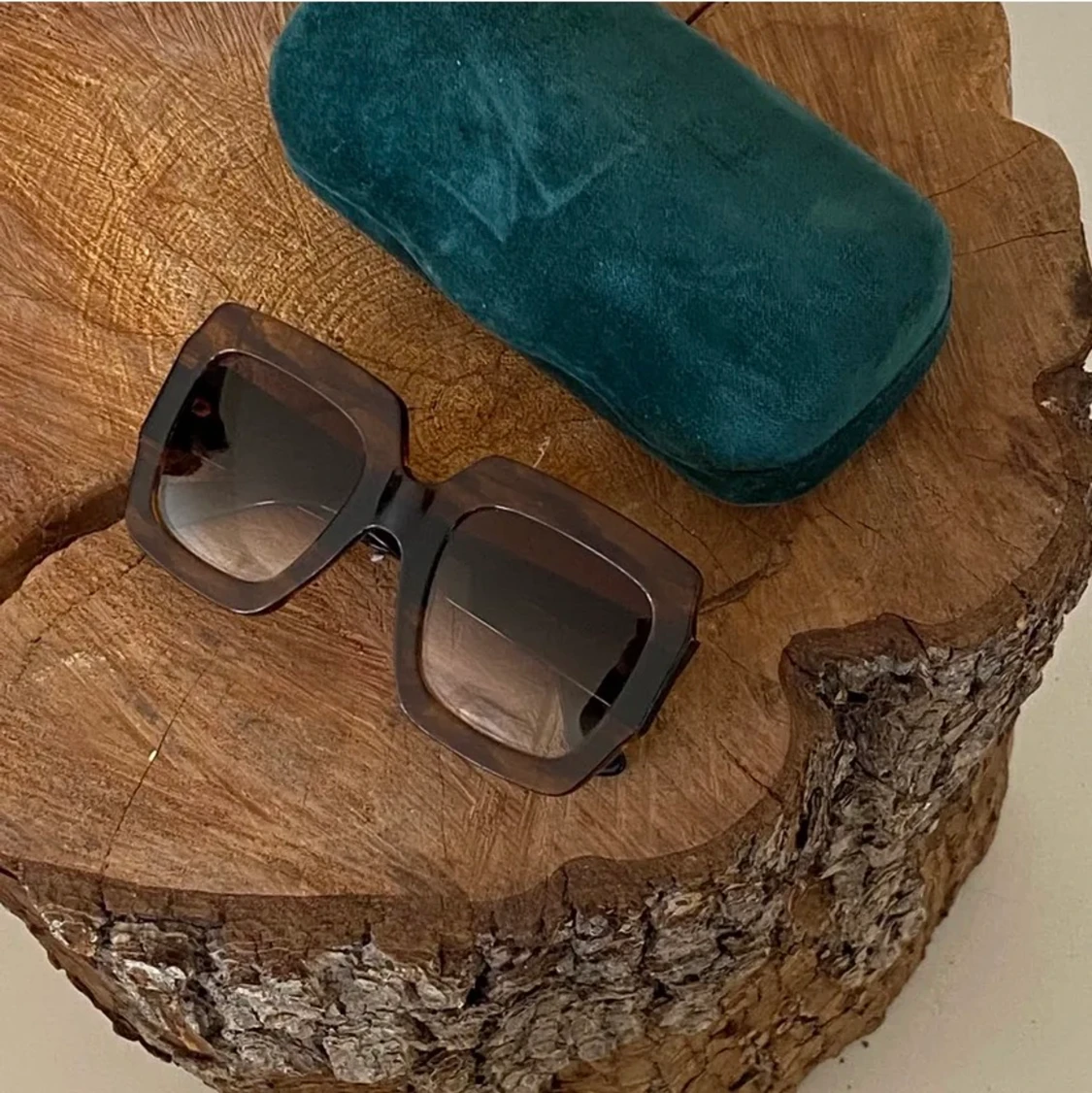 GUCCI solglasögon  - 90