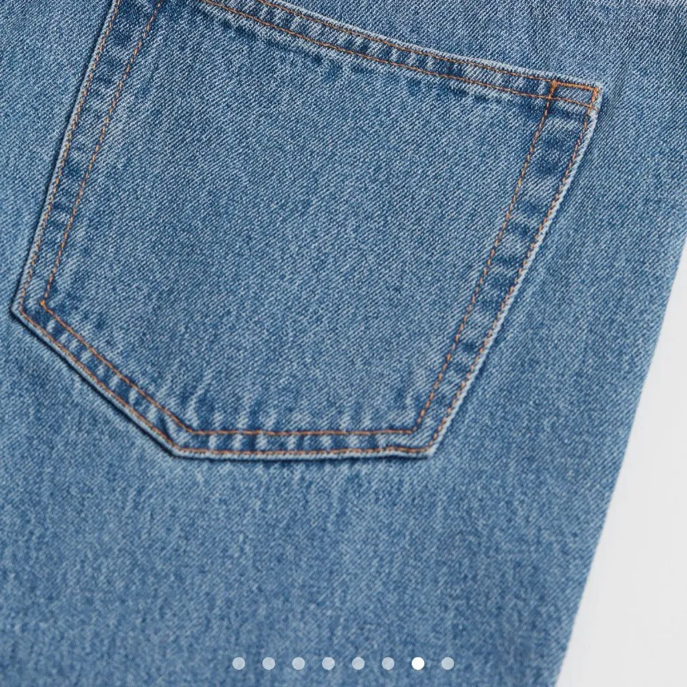 Lågmidjade jeans från HM❤️ vid intresse fixar jag självklart egna bilder❤️. Jeans & Byxor.