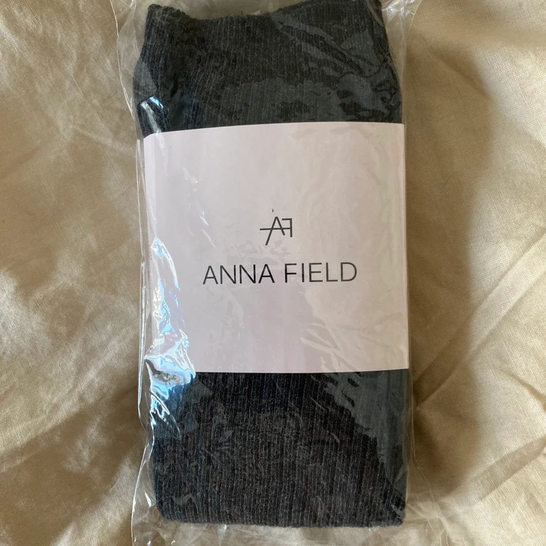 NYA Knästrumpor mörkgrå ribbade  - 90