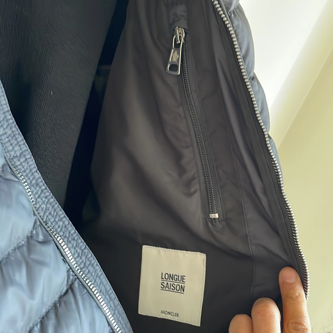 Moncler  - 90