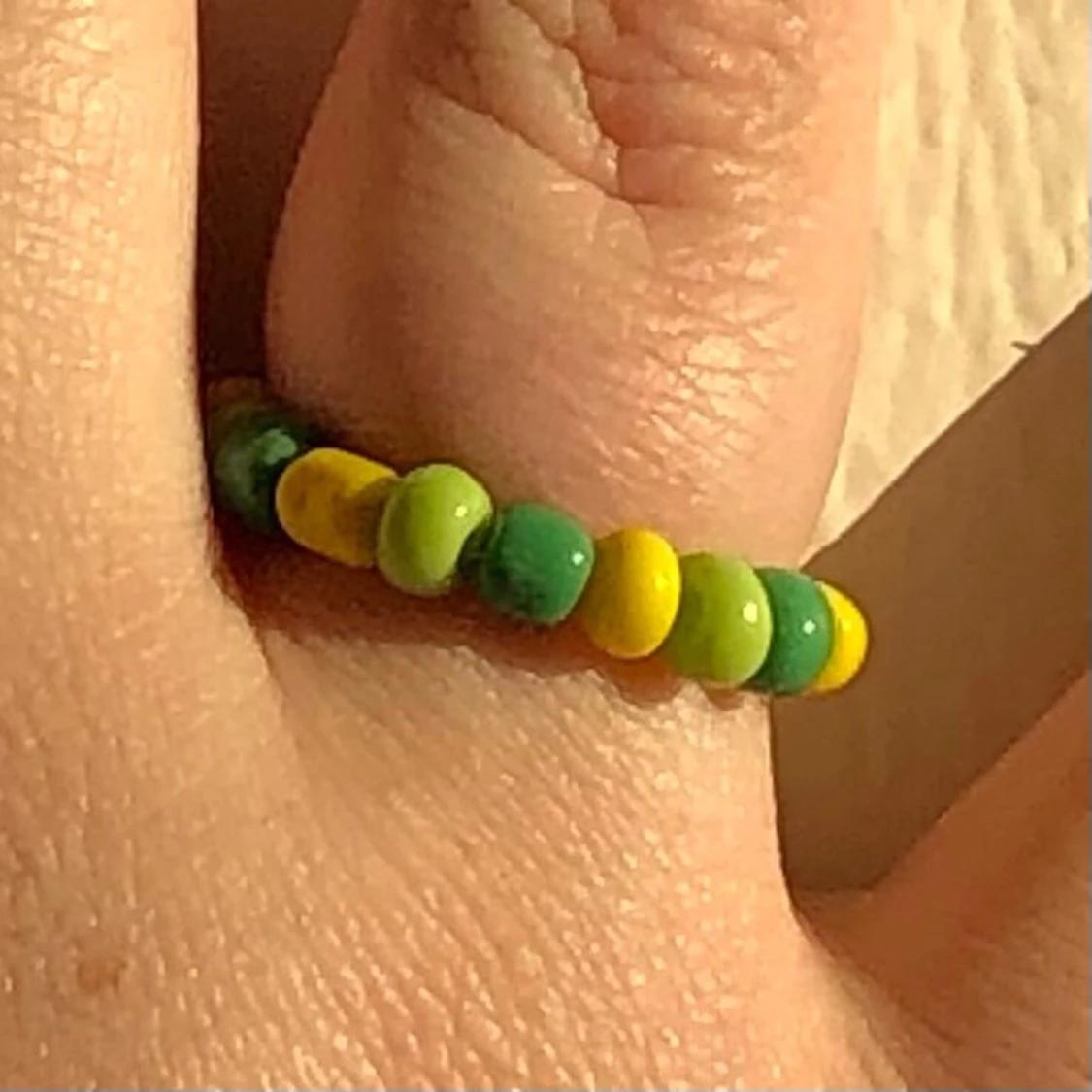 Ring med glaspärlor - 90