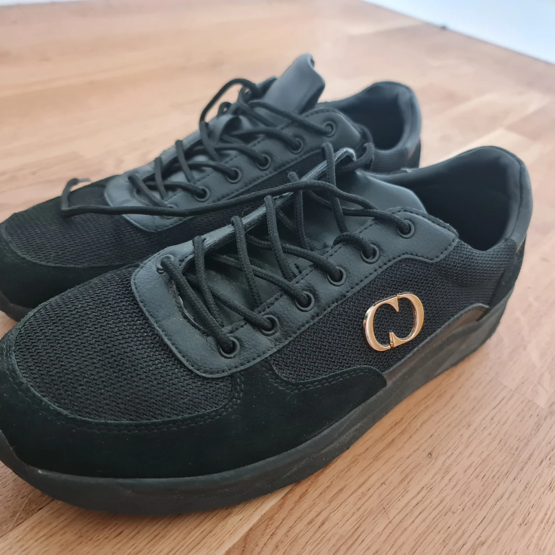 Criminal damage skor - 90