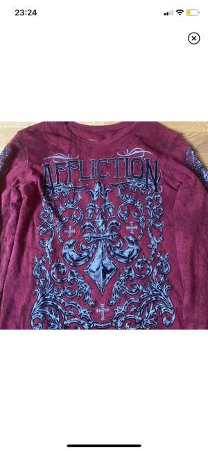 affliction longsleeve storlek L 