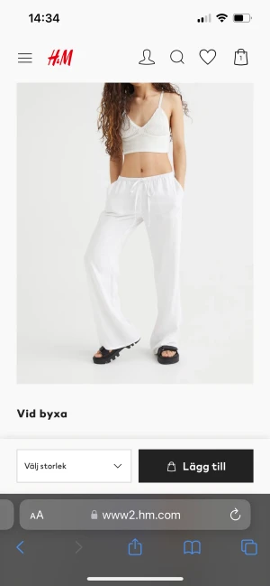 Slutsålda linnebyxor!! - Jag säljer dessa jättesnygga linnebyxor från hm. Storlek M och de va lite för korta för mig som är 175. Men endast lite korta så man kan nog ha de om man är 170💗💗 kom med bud och prisförslag💗 