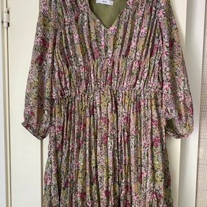 Mango klänning  - Superfin❤️