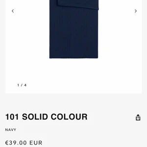 Mads nørgaard tröja - Jättefin tröja från Mads Nørgaards köpt i Köpenhamn cirka 6 månader sen. Kommer inte till användning ”längd regular”.  Nypris 400kr