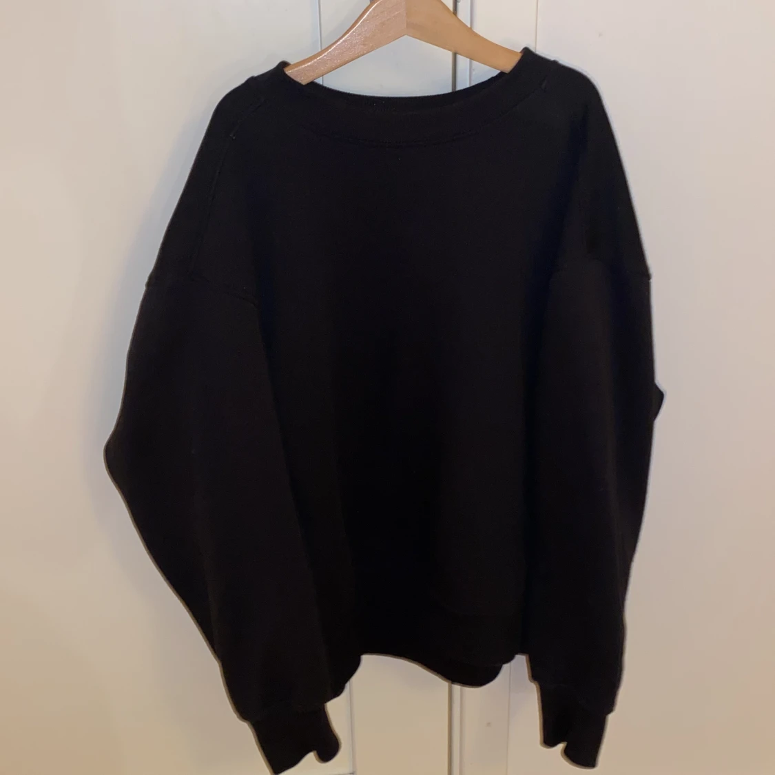 Svart sweatshirt (lager 157) - 90