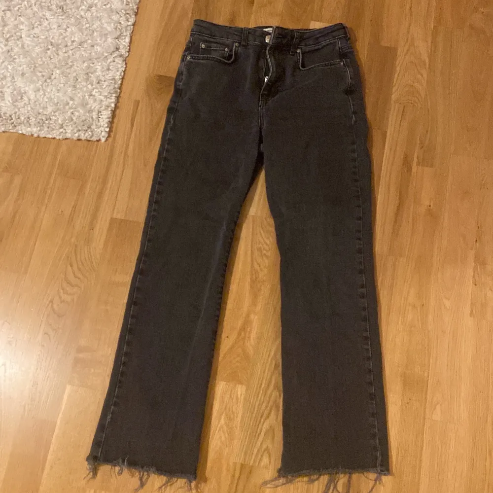Black jeans Gina tricot. Jeans & Byxor.