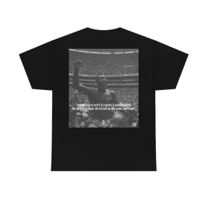 Pele t-shirt - En fantastiskt snygg Pele t-shirt gjord av 100% bomull. Finns i S - 5XL.    Hör av er om ni är intresserad!