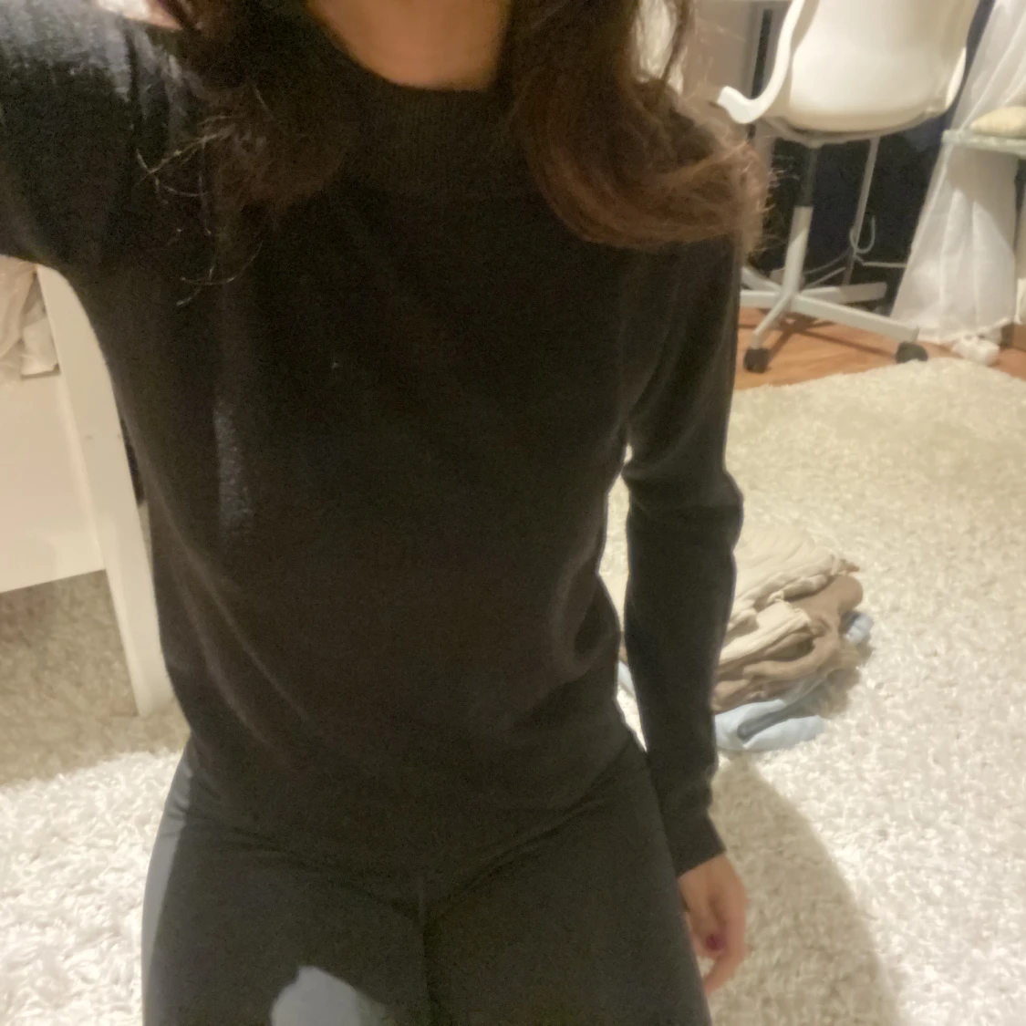 Svart stickad tröja  - 90