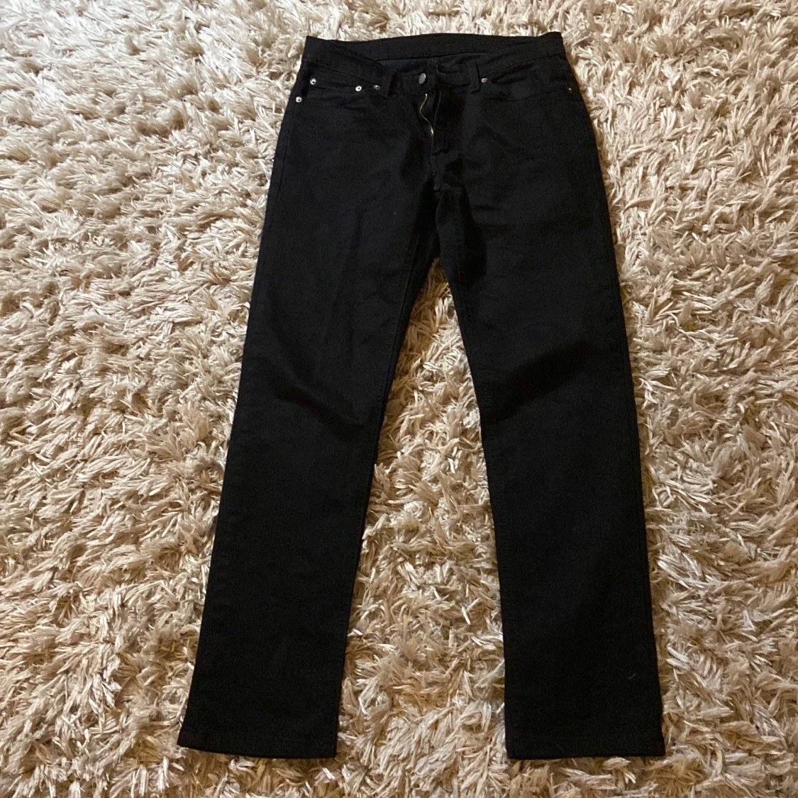 Svarta Levis jeans  - 90