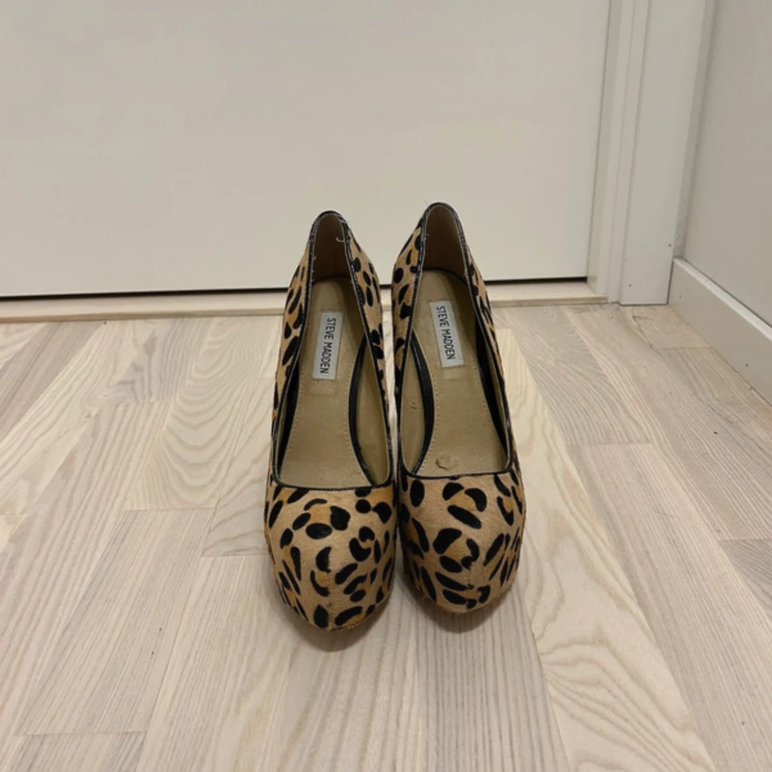 Steve Madden pumps med leopardmönster - 1