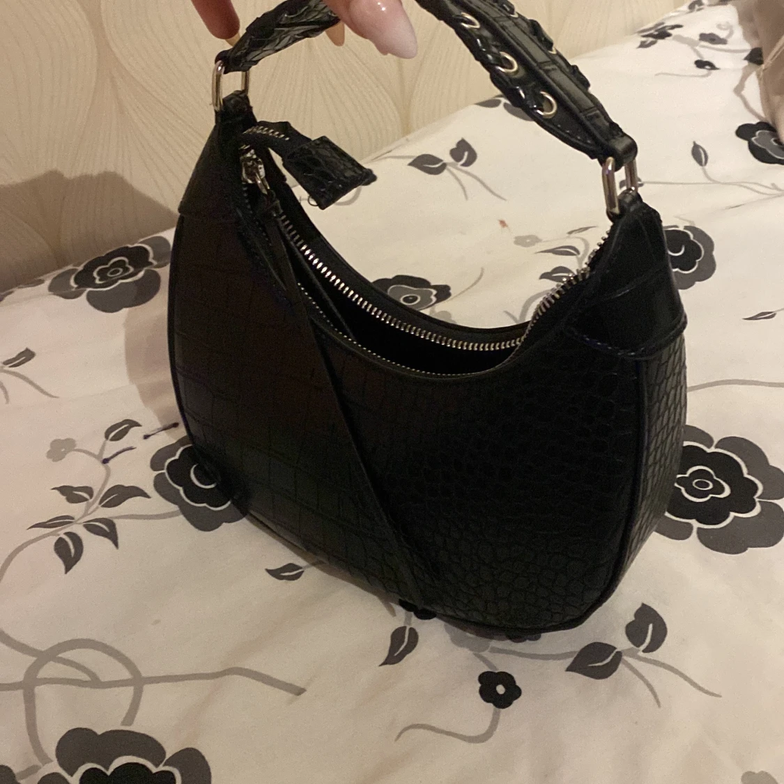 Snygg svart väska  - 2