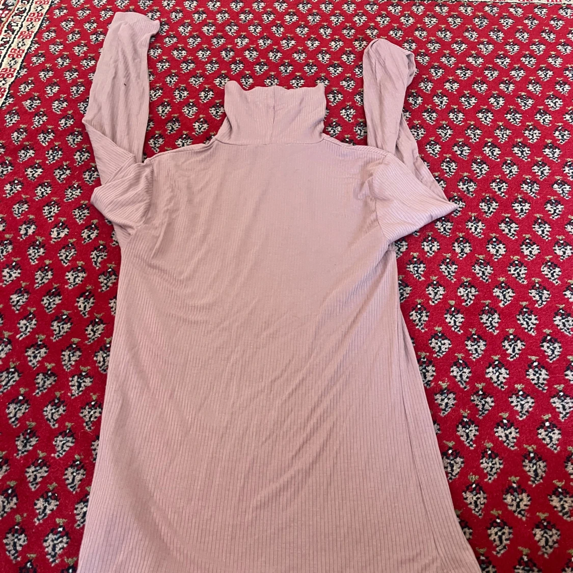 Rosa ribbad polotröja från Amisu XL - 1