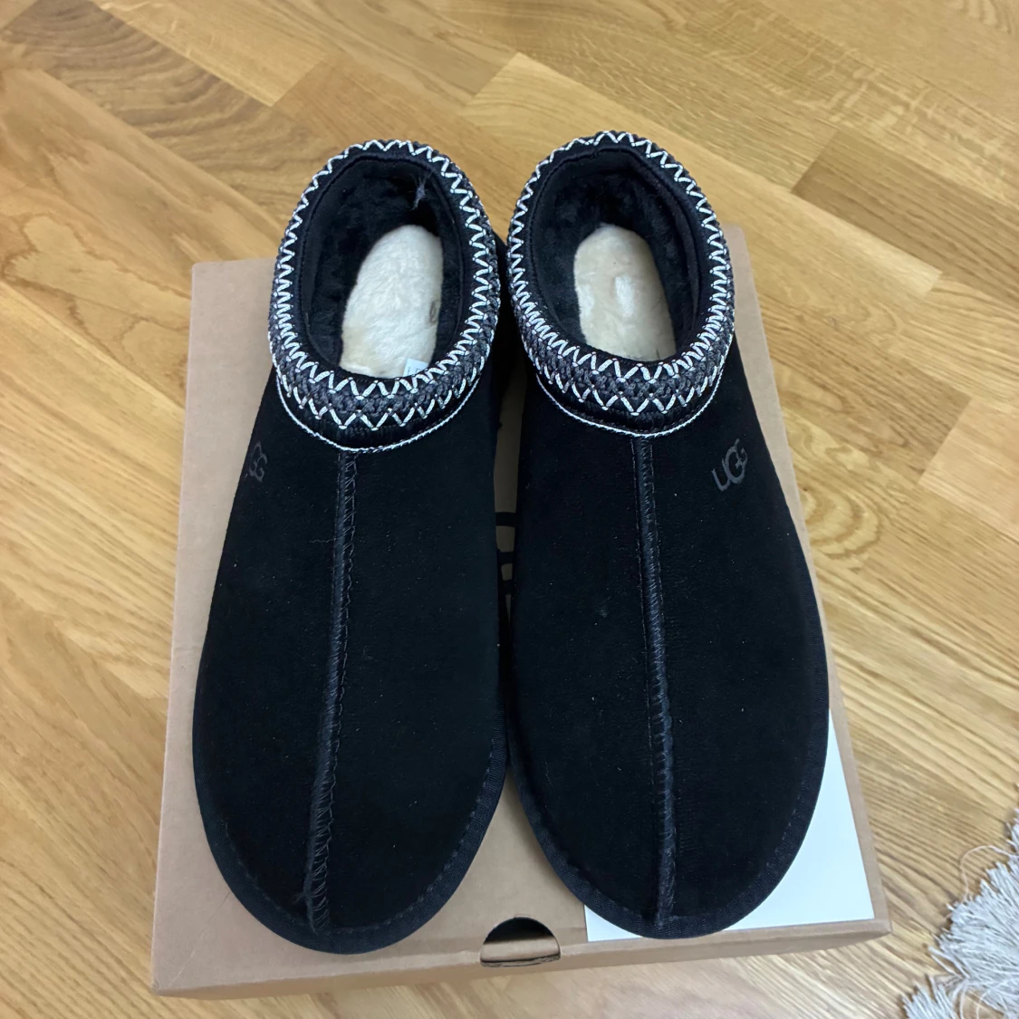 Svarta UGG boots i mocka - 2