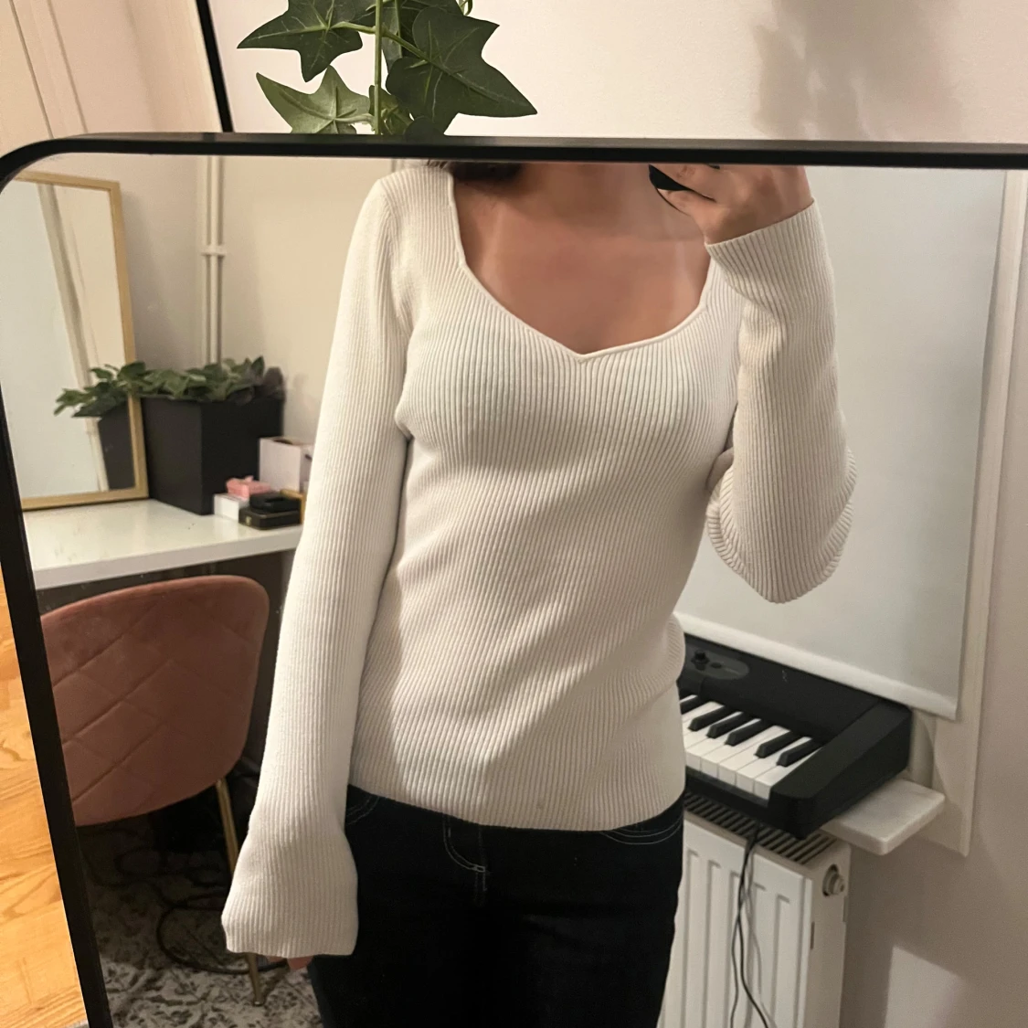 Vit långärmad tröja - 1