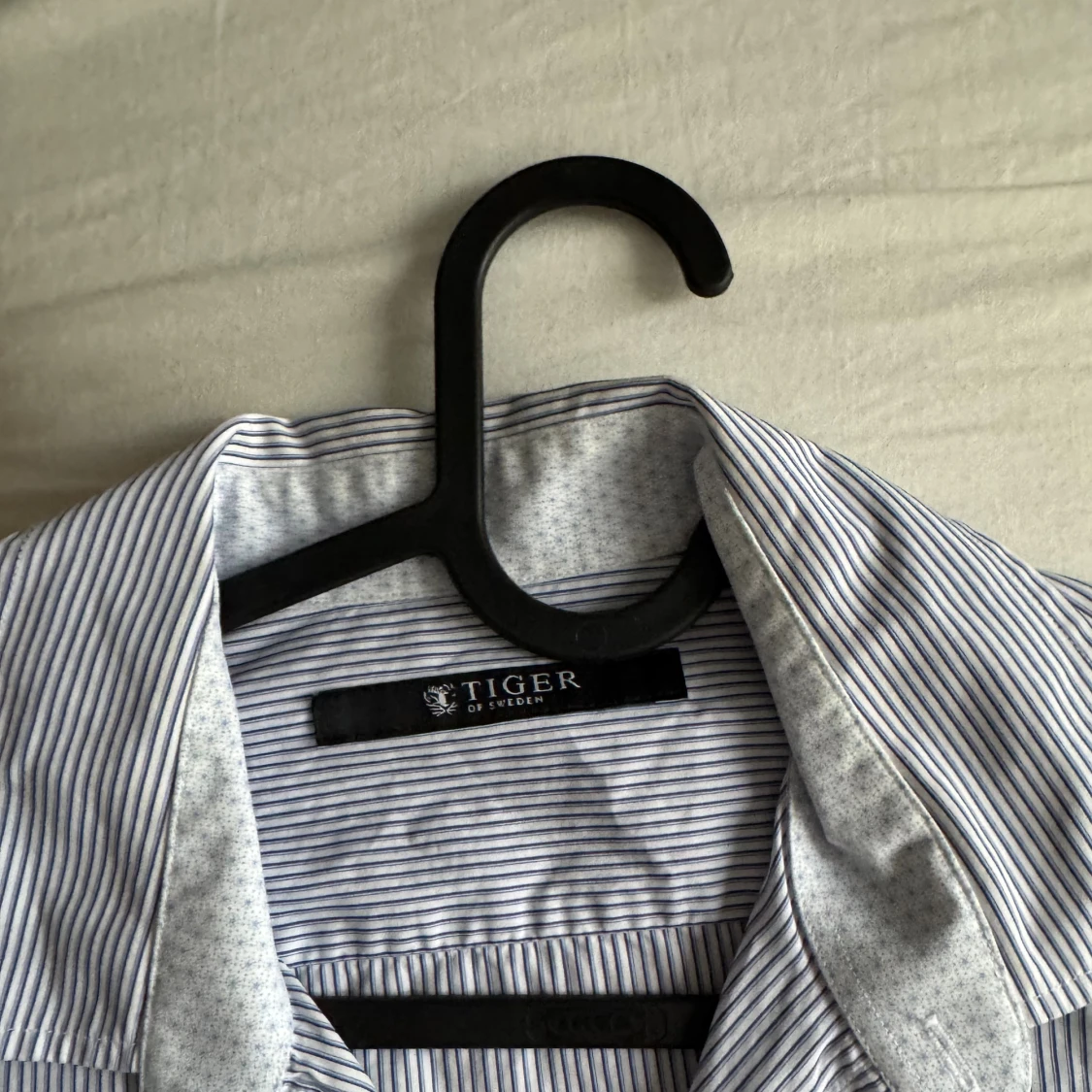 Randig skjorta från Tiger of Sweden