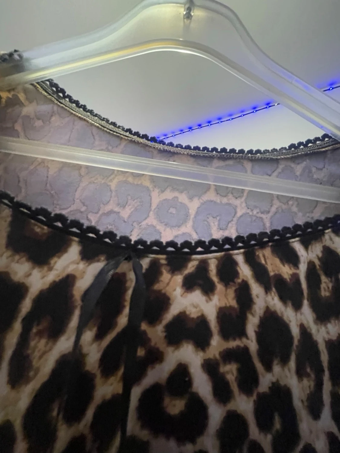 Leopard shein tröja i storlek S - 2