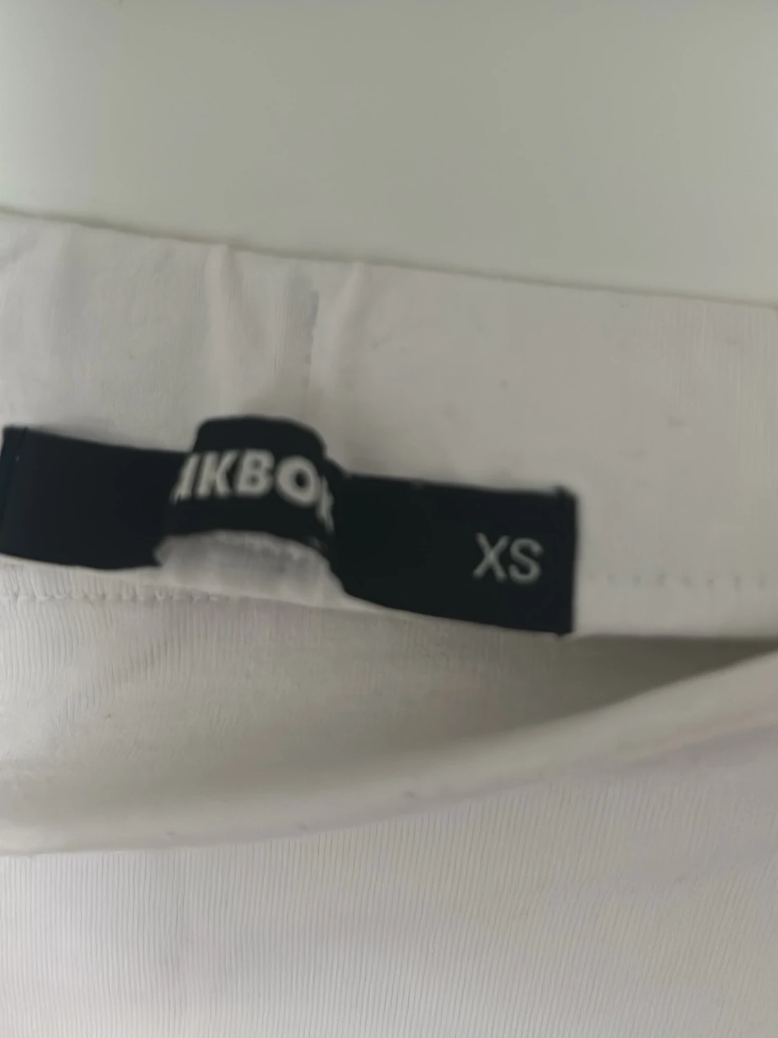 Vit långkjol från Bikbok XS - 1