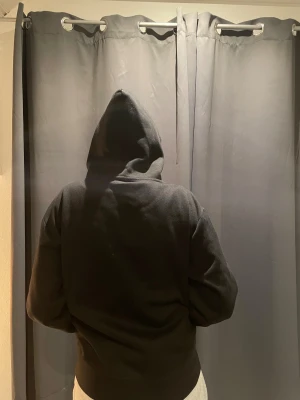 Ralph Lauren Zip hoodie (Svart) - Ralph lauren hoodie. Passar på M men även på S, priset går att diskutera. 