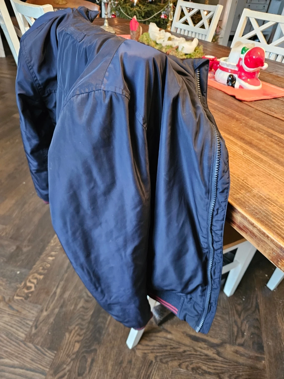 Mörkblå bomberjacka från Gant - 2