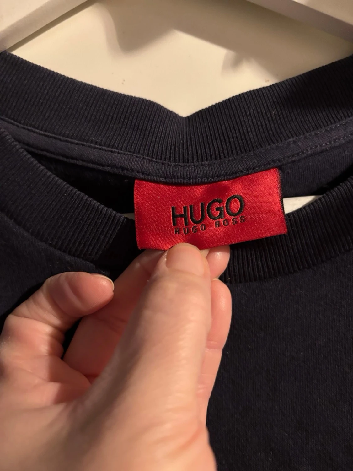 Svart sweatshirt från Hugo Boss - 2