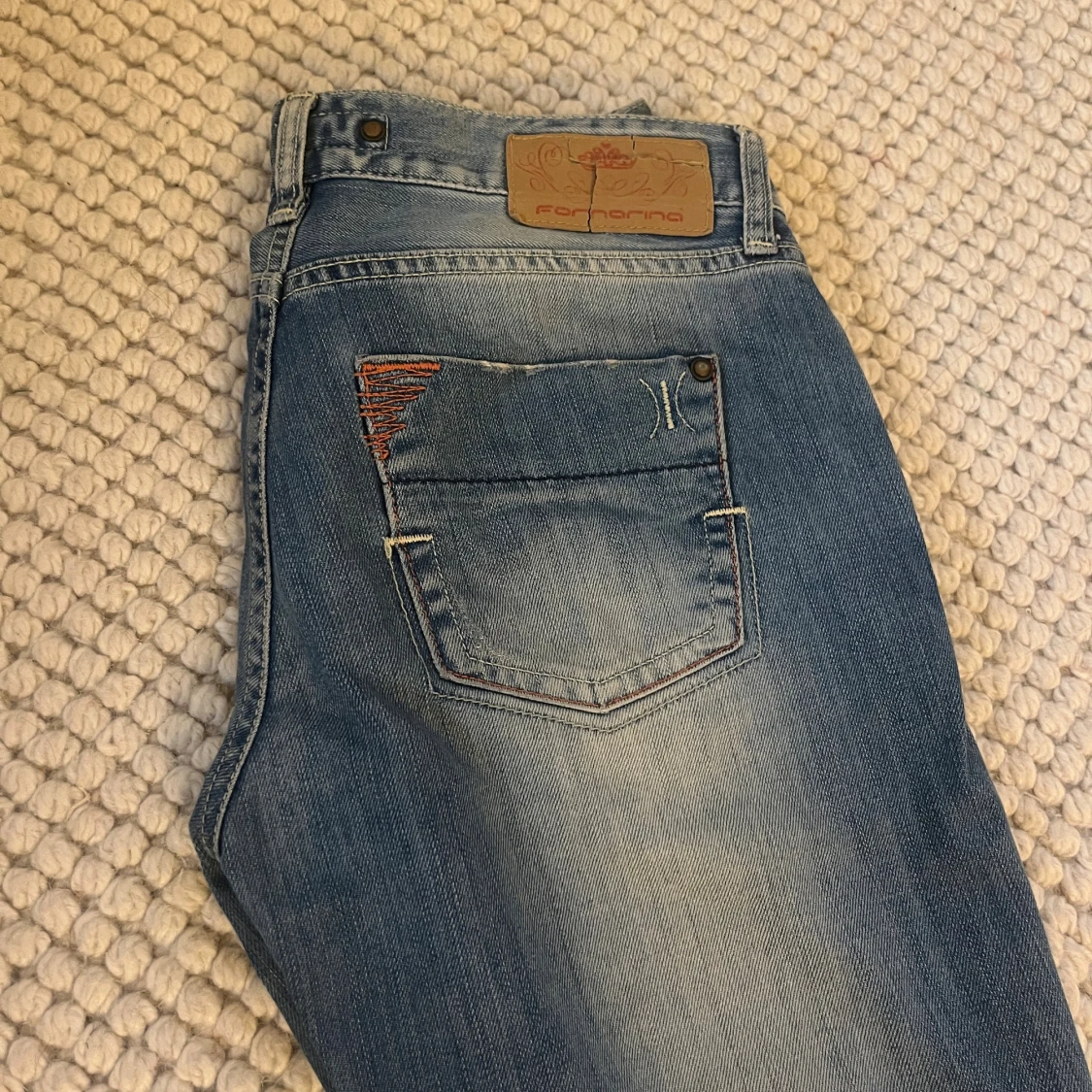 Blå bootcut jeans från Fornarina - 3