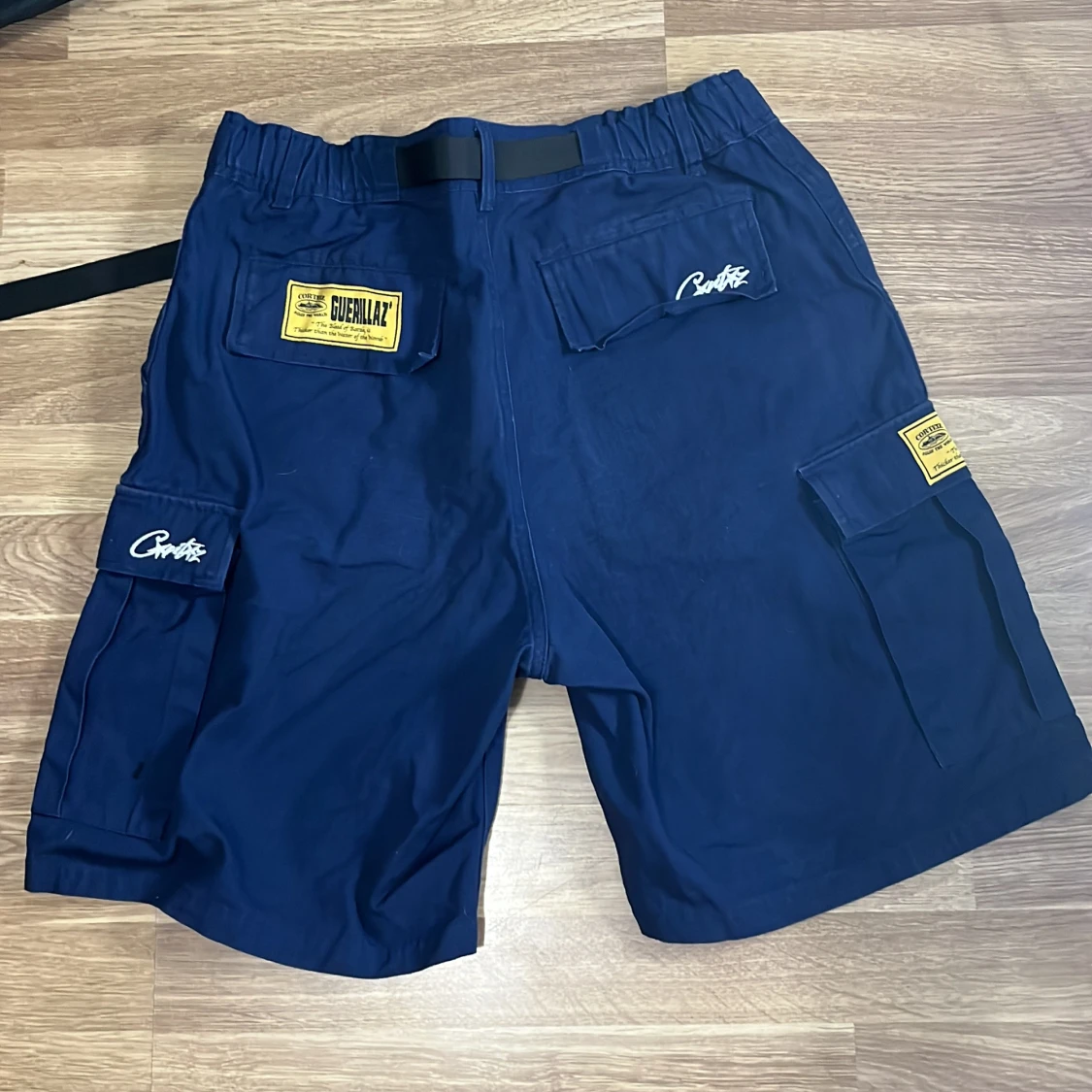 Mörkblå corteiz shorts  - 1