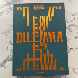 Enhypen - Album, det på bilderna kommer med! Inget pc