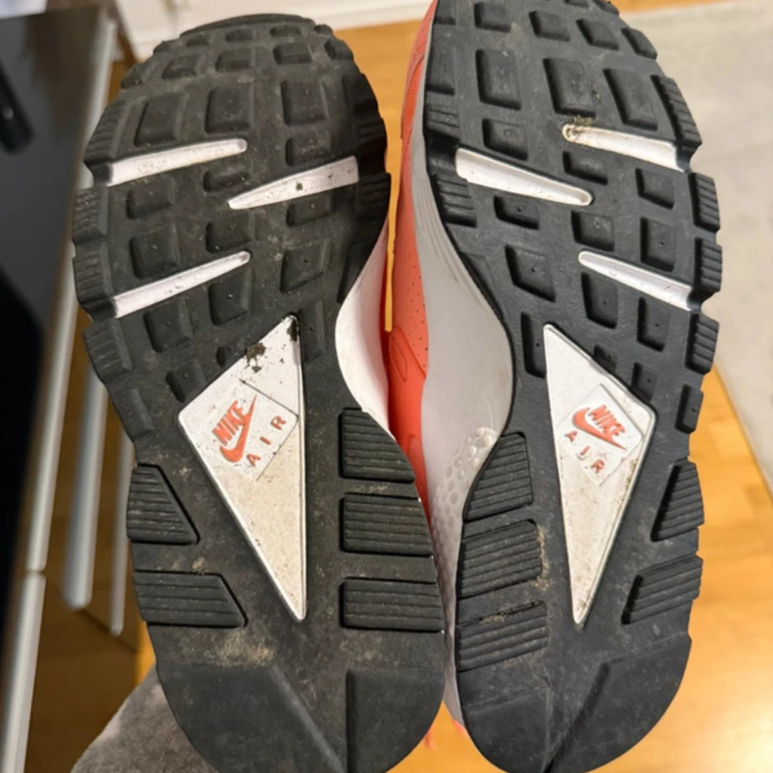 Nike Air Huarache sneakers korall - 3