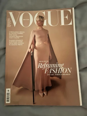 Vogue British May 2023 (Selma Blair) - Säljer för 200, köper du alla tidningar jag har kan du få dem för 2000 eller 3 för 500<3