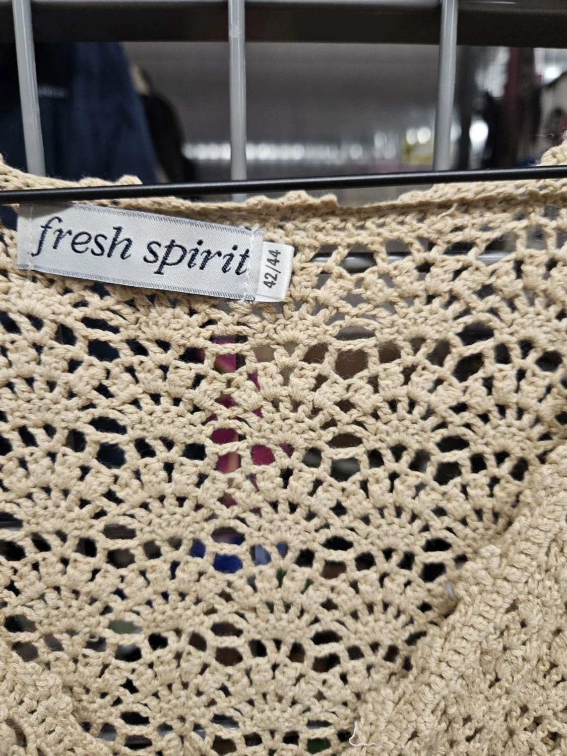 Beige virkad blus från Fresh Spirit - 1