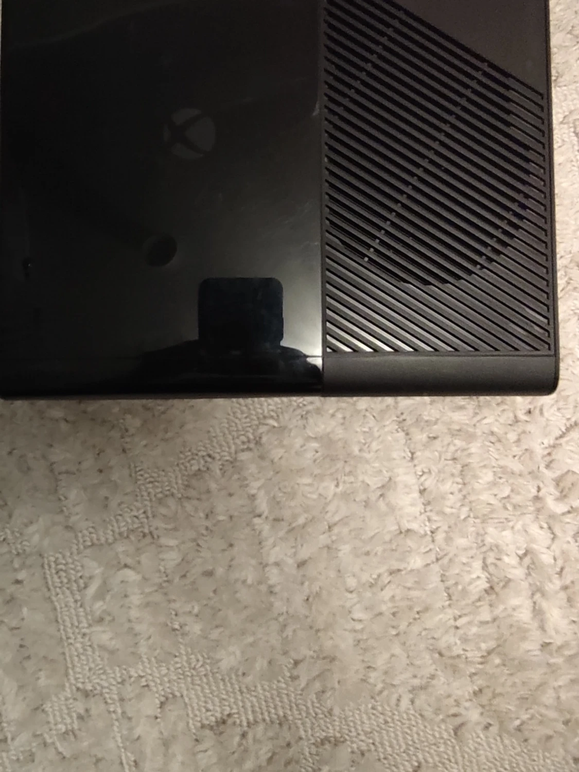 Xbox 360 Slim spelkonsol med handkontroll - 1