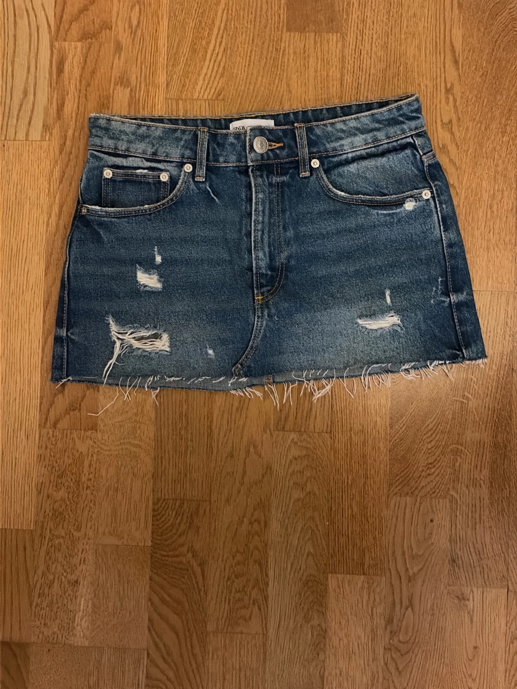 Blå jeanskjol från Zara, S