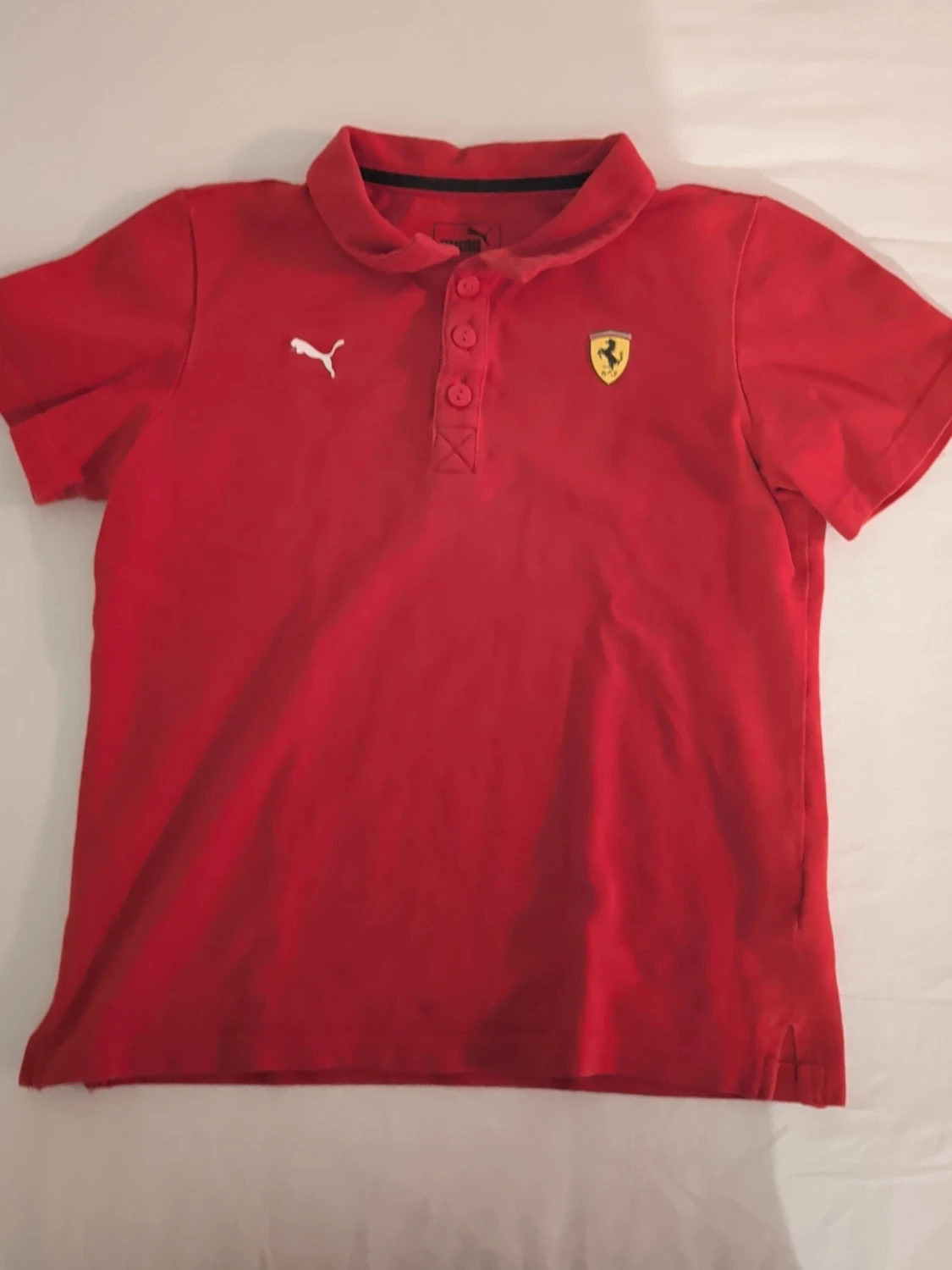 Röd Puma Ferrari pikétröja
