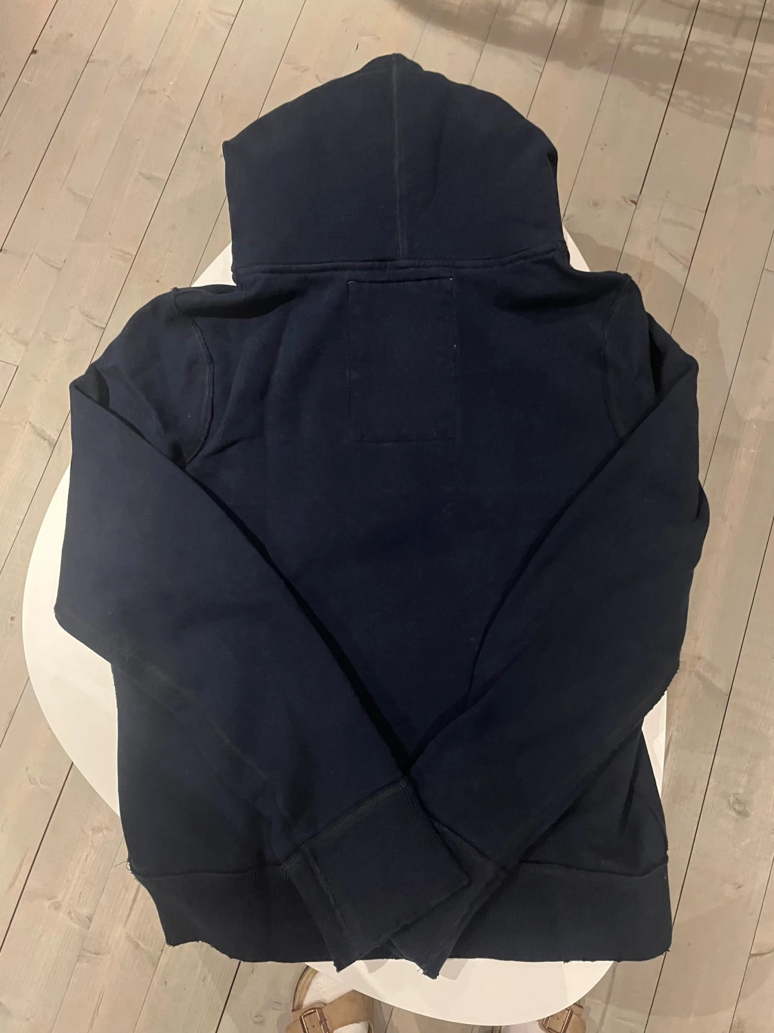 Abercrombie & Fitch mörkblå hoodie  - 2