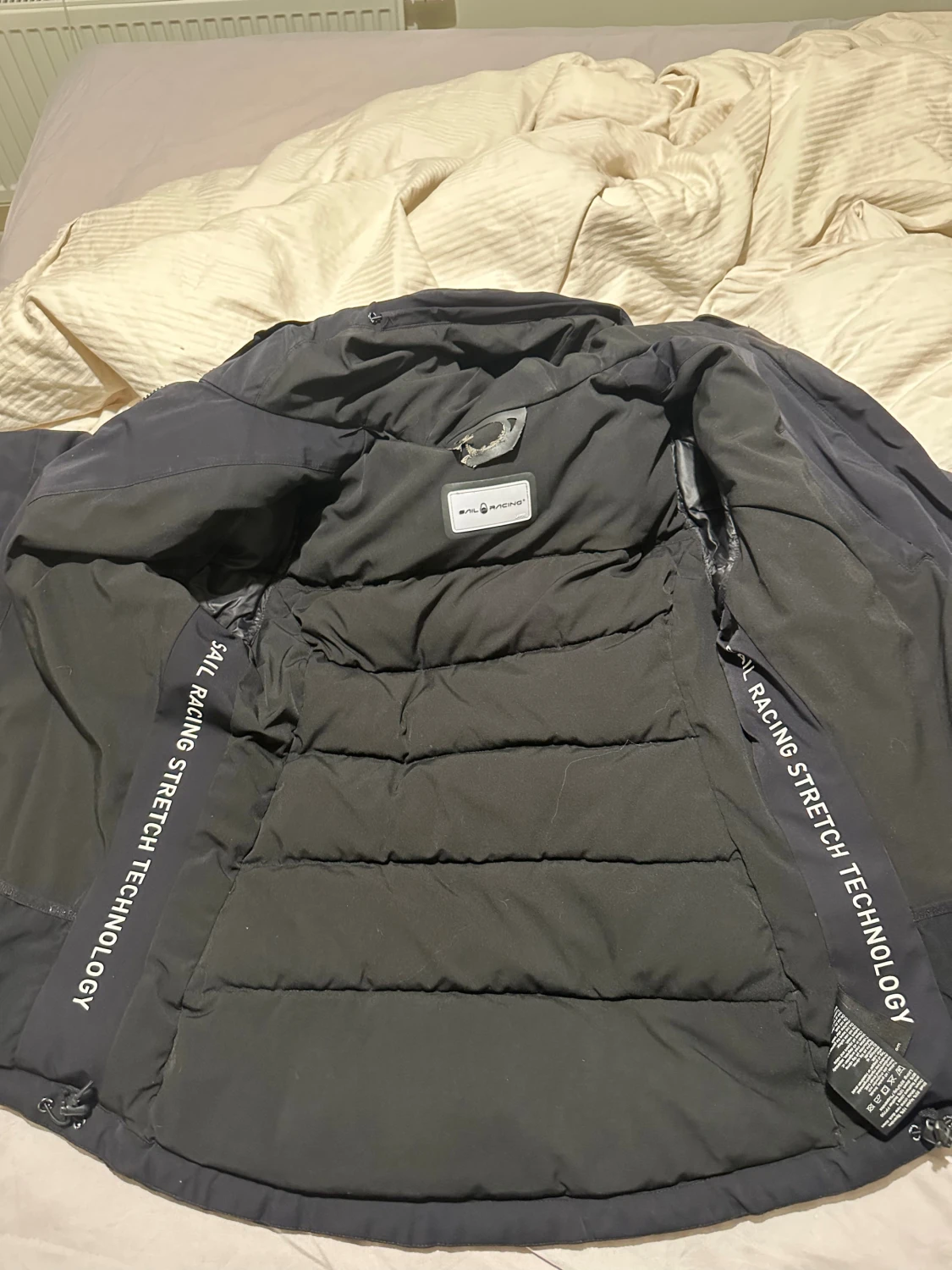 Svart jacka från Sail Racing - 2