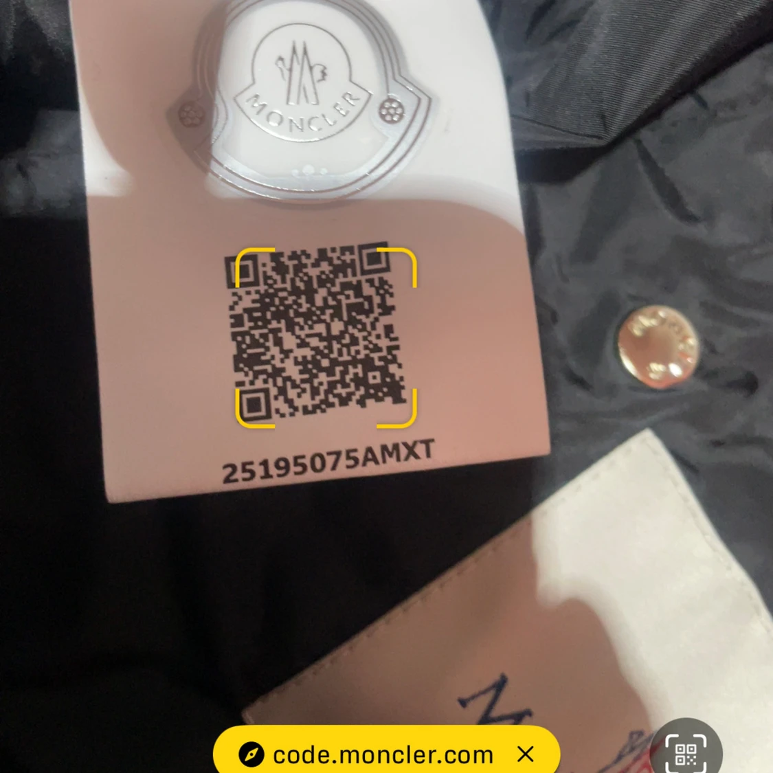 Svart  windbreaker från Moncler med huva - 2