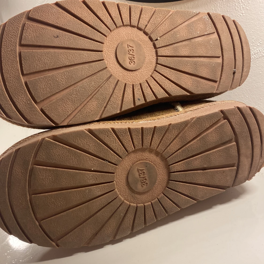 Bruna mockaboots med foder - 3