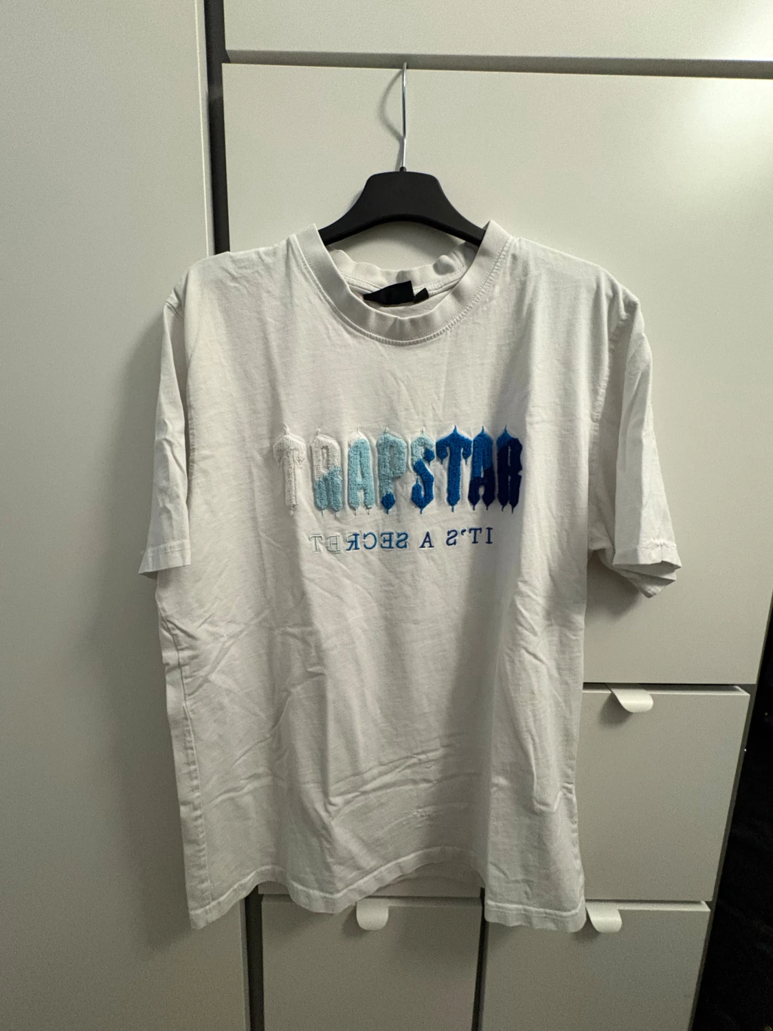 Trapstar t-shirt med blått  - 1